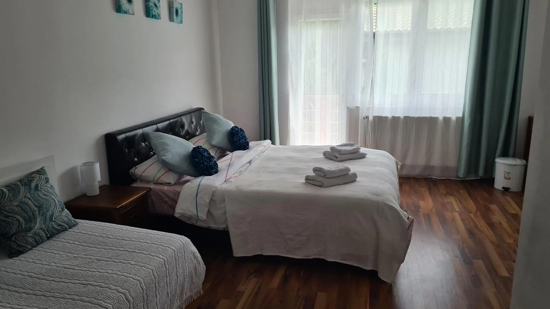 Luca'S House Apartment Balotesti Romania